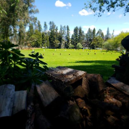 ホテル Hacienda La Carriona Sangolquí エクステリア 写真