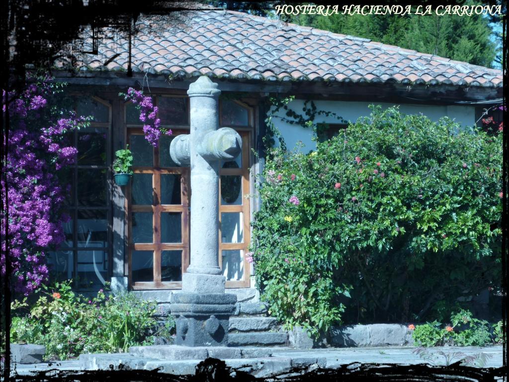 ホテル Hacienda La Carriona Sangolquí エクステリア 写真