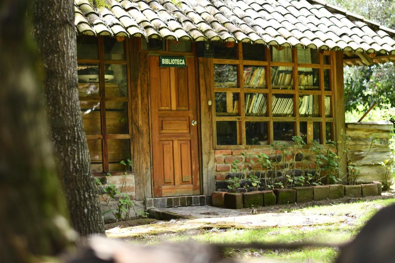 ホテル Hacienda La Carriona Sangolquí エクステリア 写真